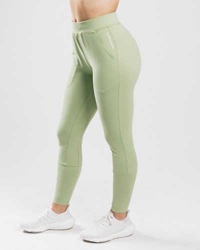 Alphalete 4-Way Stretch Jogger Frozen Spring | 71064-FMYI