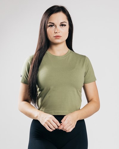 Alphalete Fitted Performance Crop Top Oliwkowe | 43072-WMYX