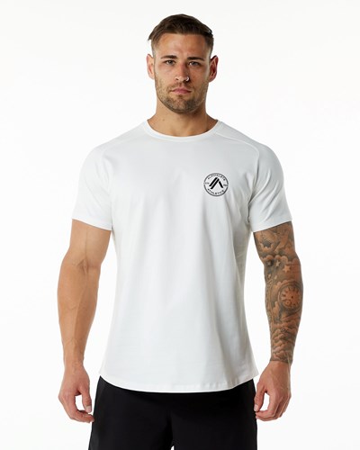 Alphalete Fitted Performance Krótkie Sleeve Białe | 82475-TXWM