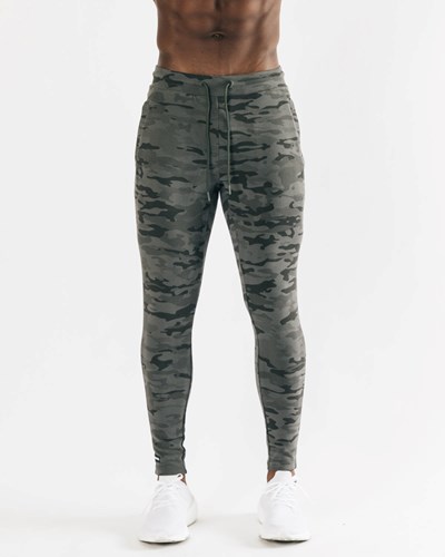 Alphalete Fitted Single-Brushed 30" Jogger Camo | 58634-MQPI