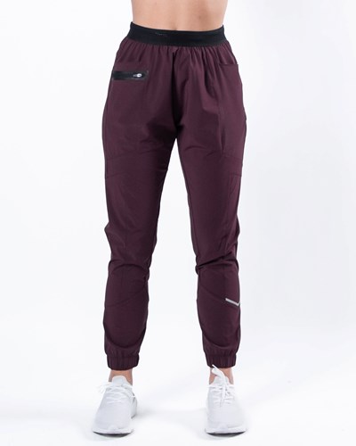 Alphalete Woven 4-Way Stretch 28" Pant Bordowe | 43096-CMGR