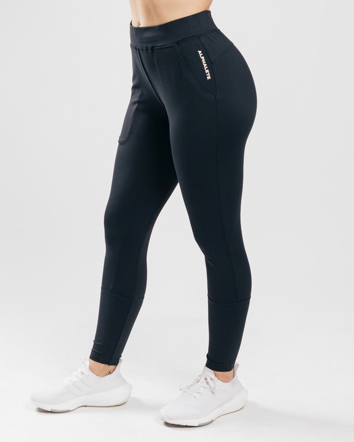 Alphalete 4-Way Stretch Jogger Czarne | 29436-HQUT