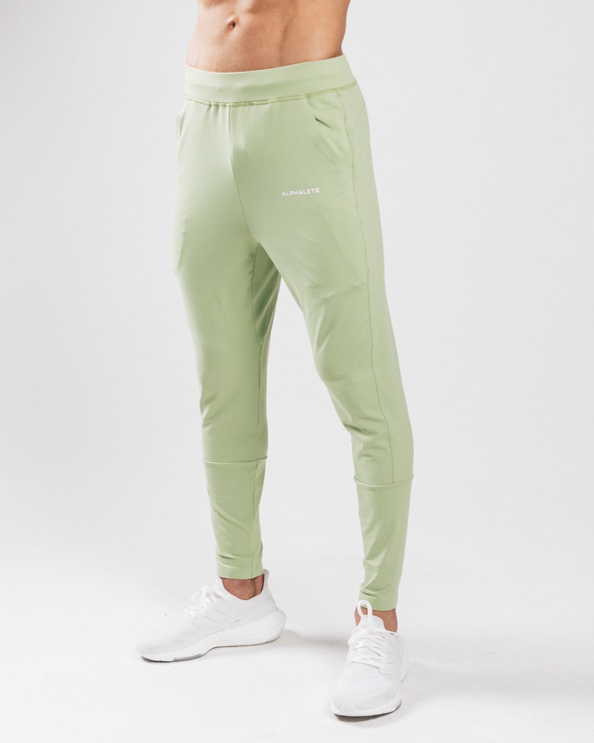 Alphalete 4-Way Stretch Jogger Frozen Spring | 16354-UMIV