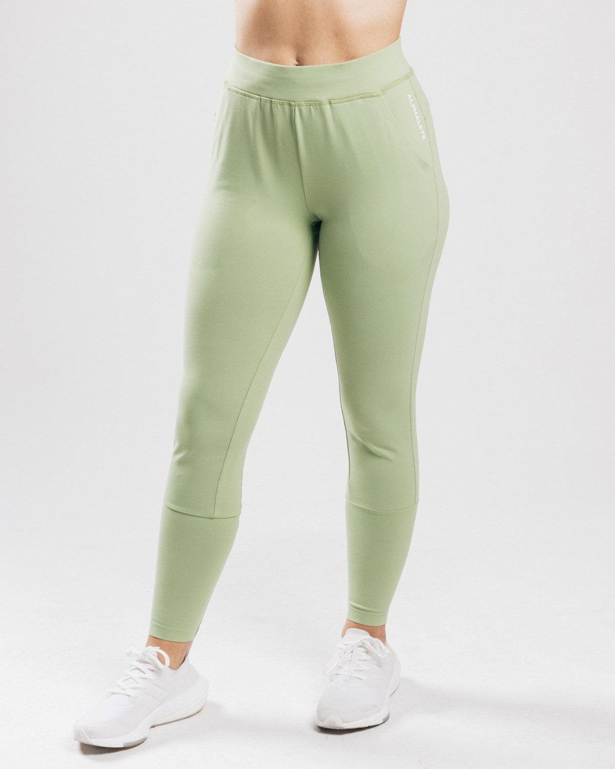 Alphalete 4-Way Stretch Jogger Frozen Spring | 71064-FMYI