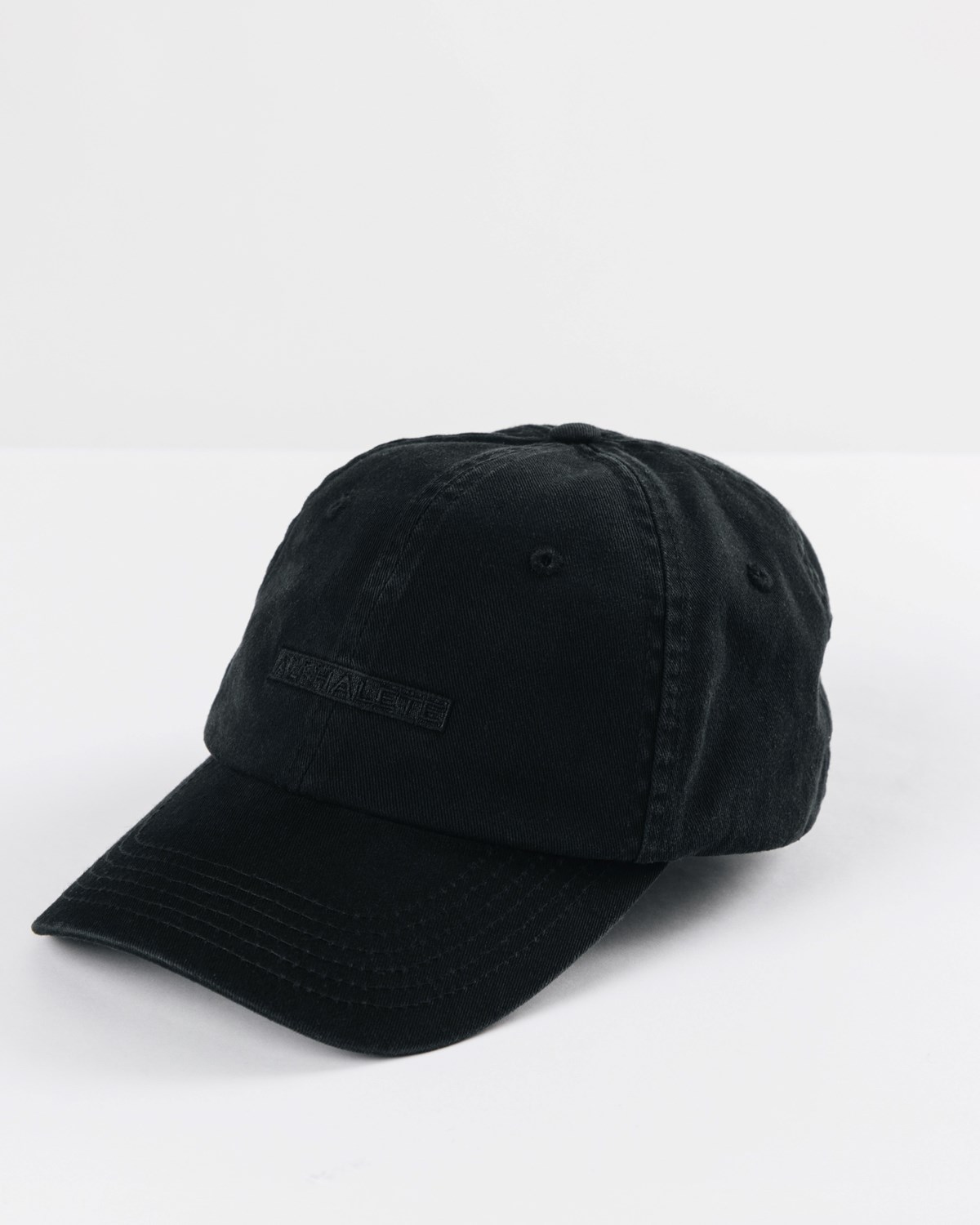 Alphalete Adjustable Cap Blackout | 64075-SBWZ