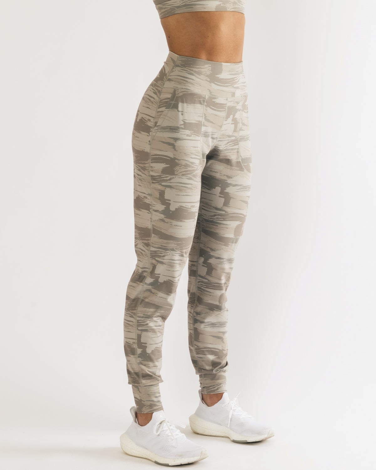 Alphalete All-Purpose Jogger Camo | 92158-TJRE