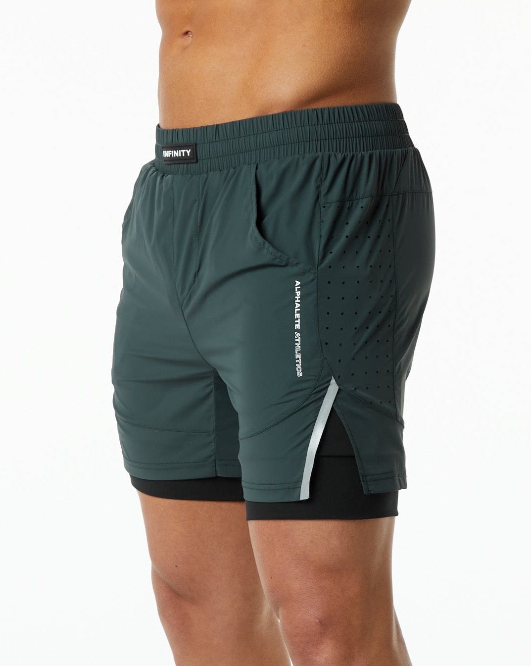 Alphalete Compression Podszewką Woven Treningowe Krótkie Zielone | 29610-IXMG