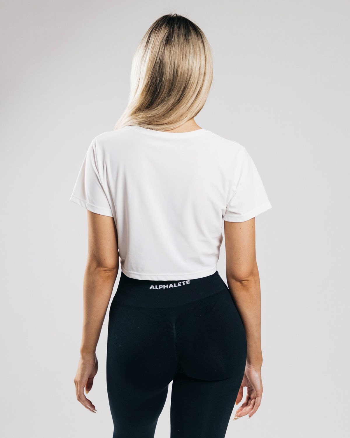 Alphalete Cropped Lekkie Krótkie Sleeve Białe | 47908-GHRV