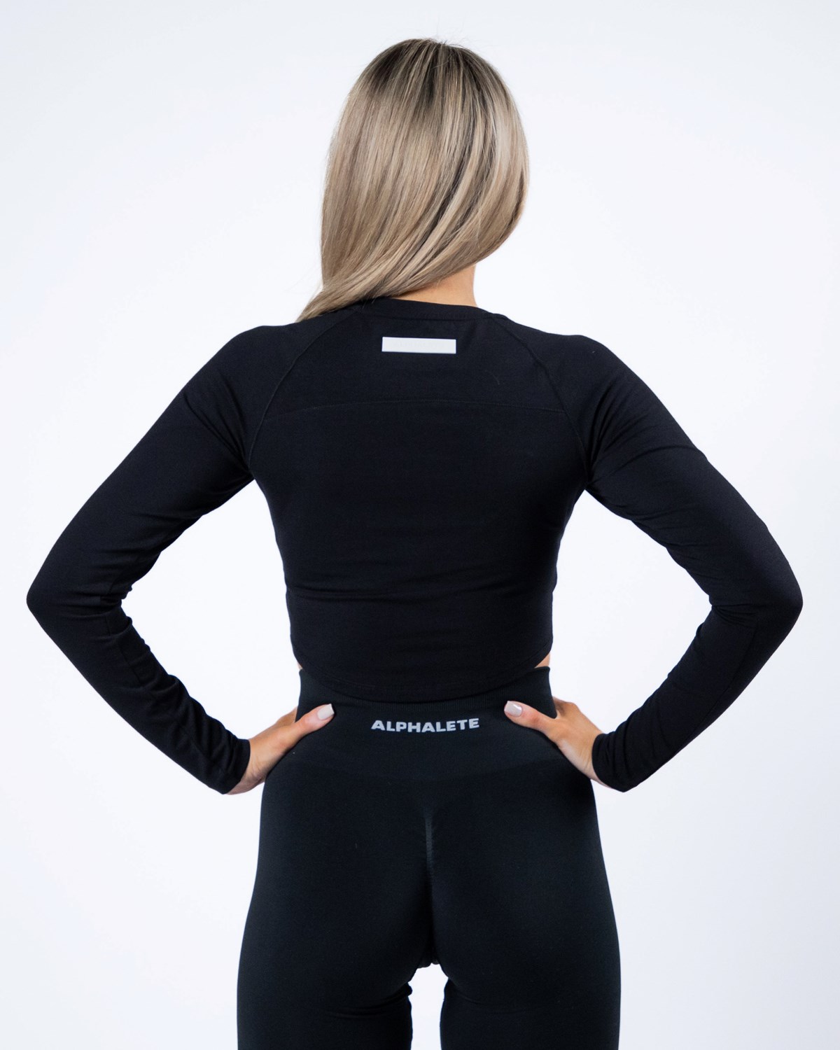 Alphalete Cropped Premium Long Sleeve Czarne | 52891-EZKU