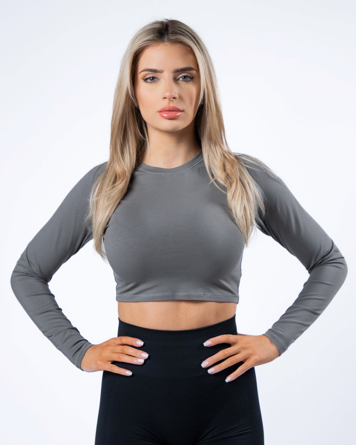 Alphalete Cropped Premium Long Sleeve Szare | 79325-GMUP