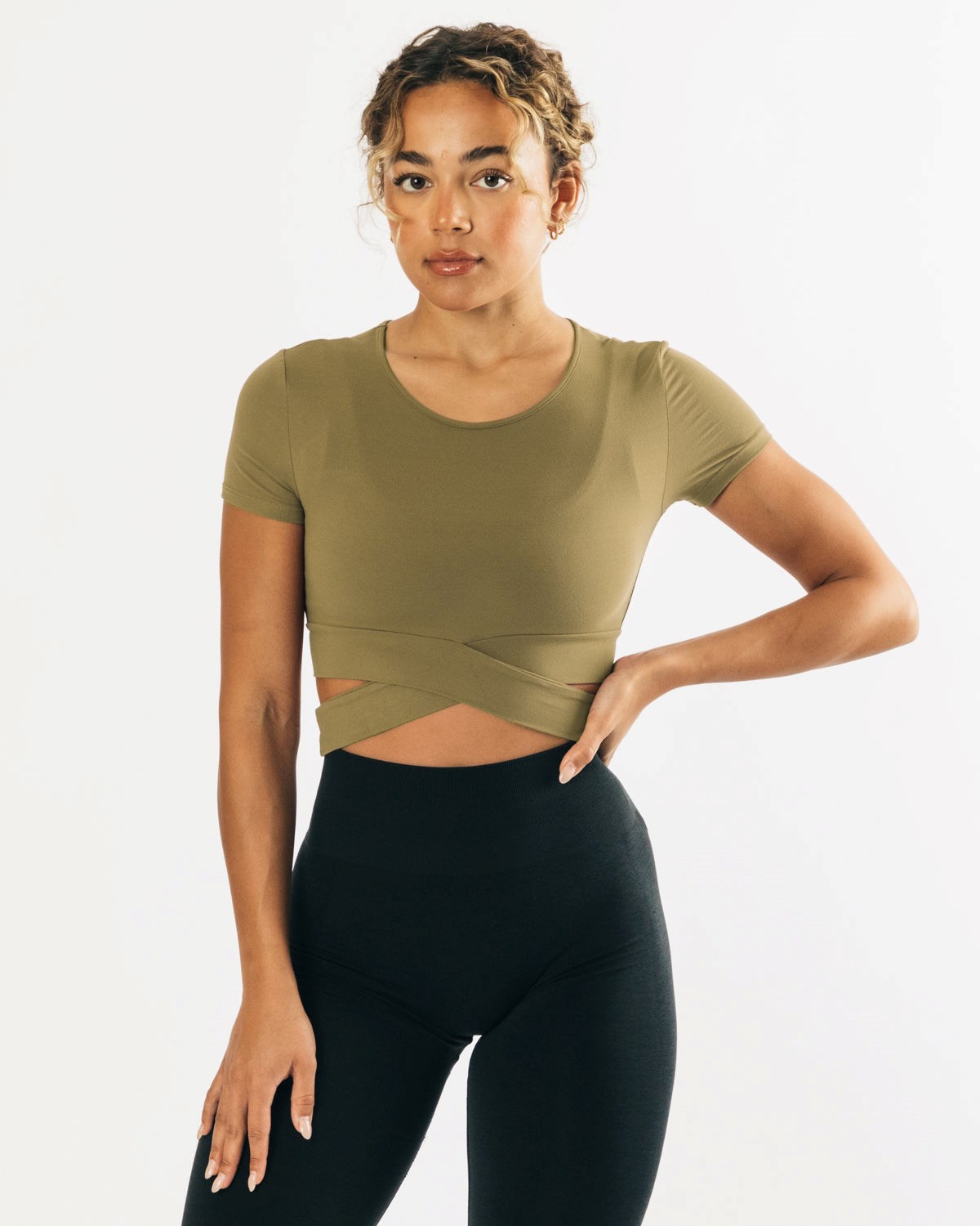 Alphalete Fitted Krótkie Sleeve Tie Top Oliwkowe | 42836-KYAO