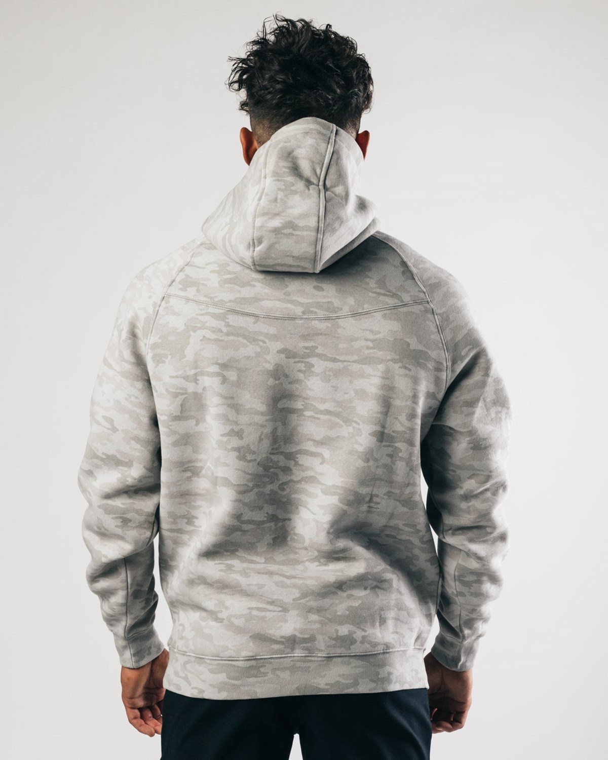 Alphalete Fitted Performance Hoodie Srebrne | 20648-OZSR