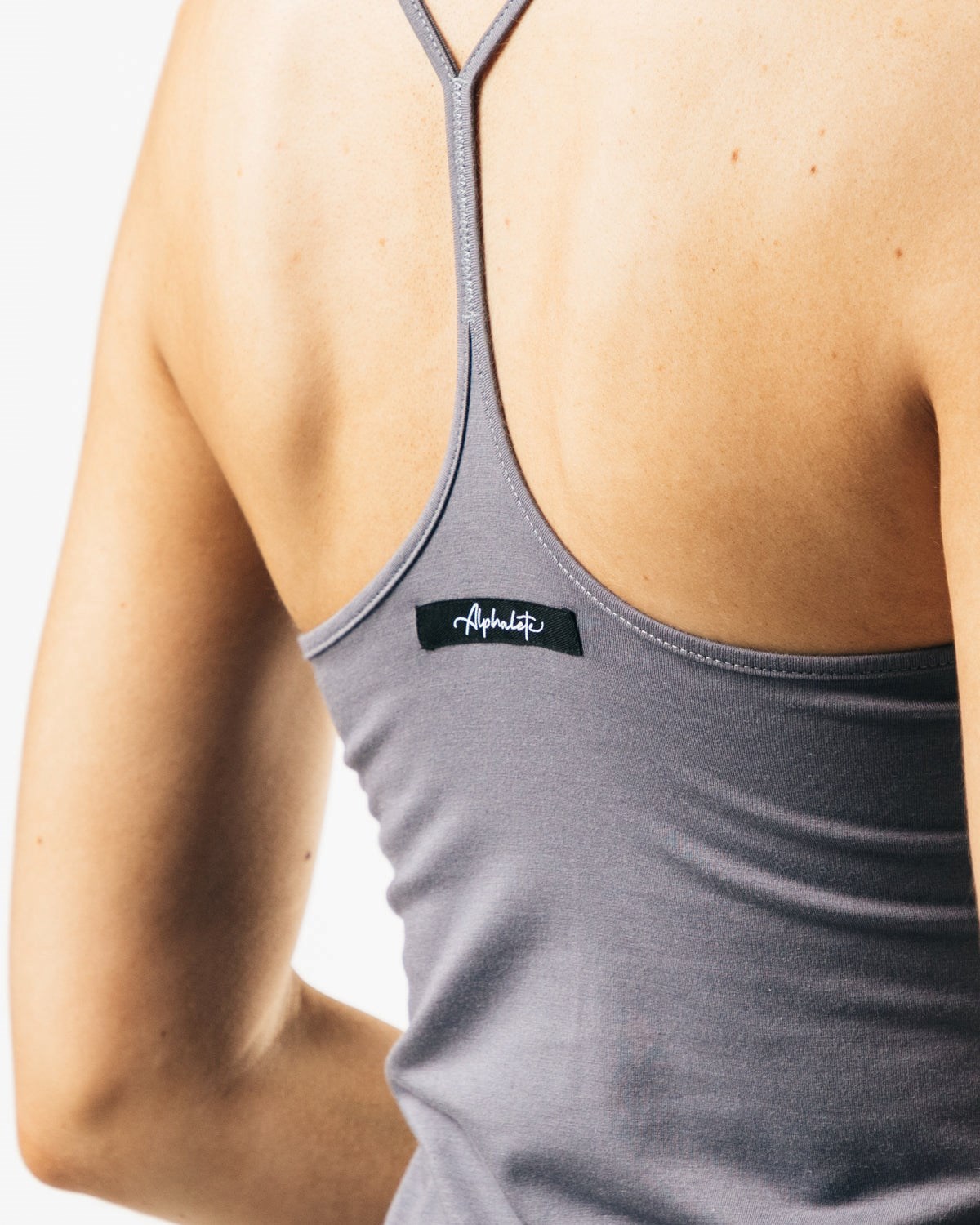 Alphalete Full-Length Premium Tank Still Water | 70581-WGQR