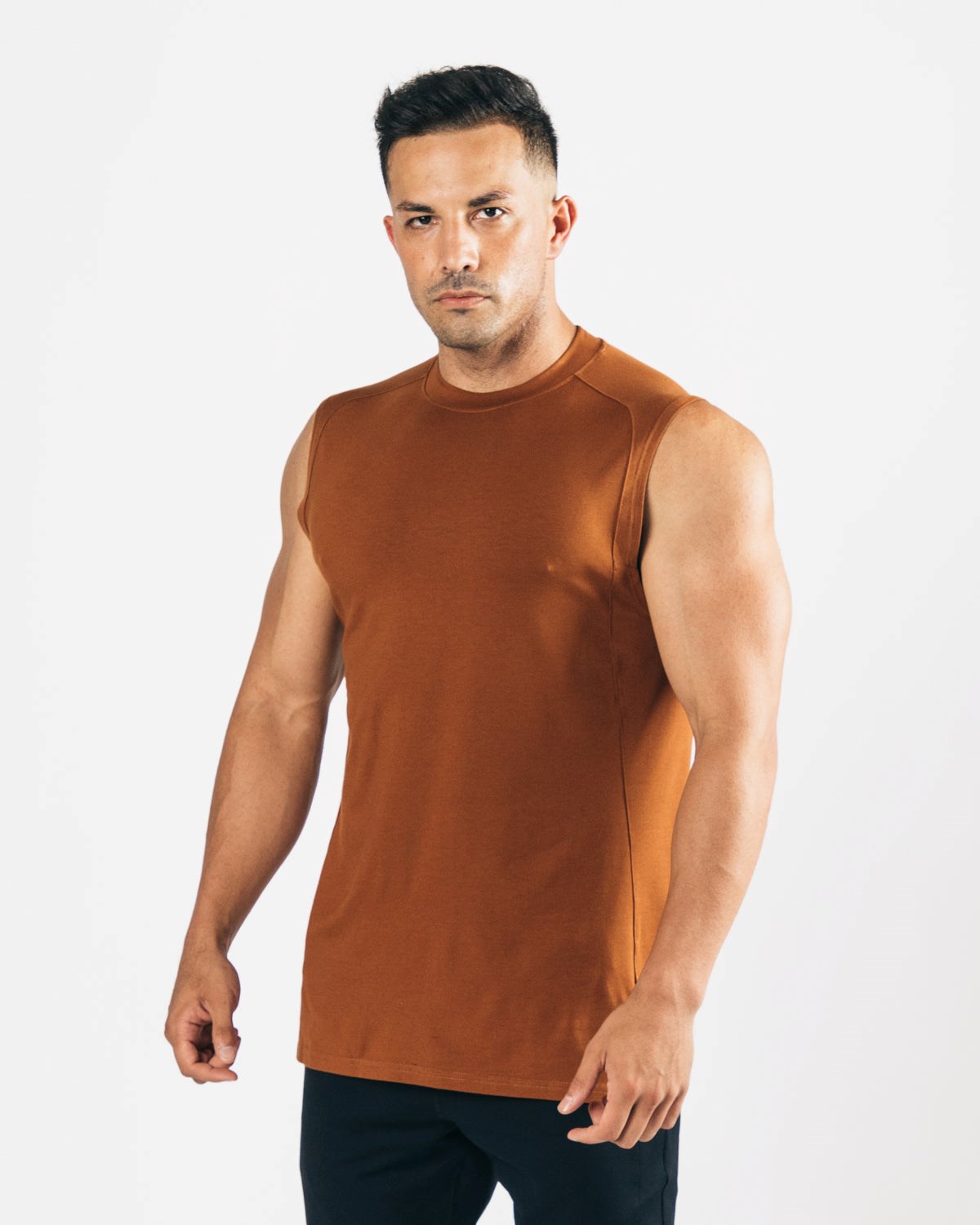 Alphalete High-Neck Premium Cutoff Mahogany | 58691-EZDH