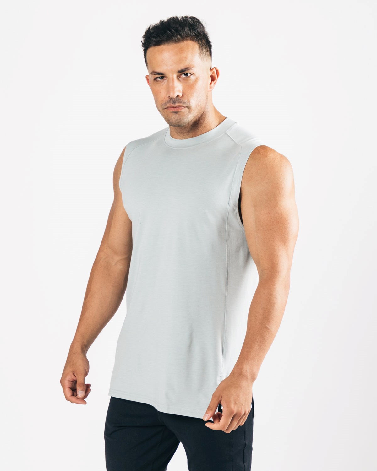 Alphalete High-Neck Premium Cutoff North Shore | 14837-RMCV