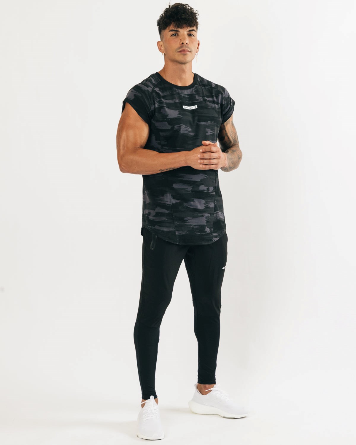 Alphalete High Performance Bez Rękawów Tee Czarne Camo | 97584-PLOK