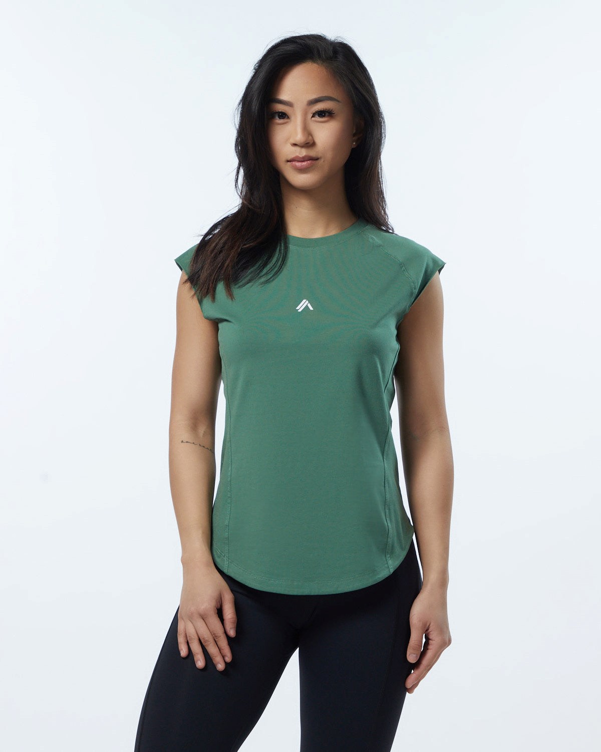 Alphalete High Performance Krótkie Sleeve Tee Zielone | 42719-SERV