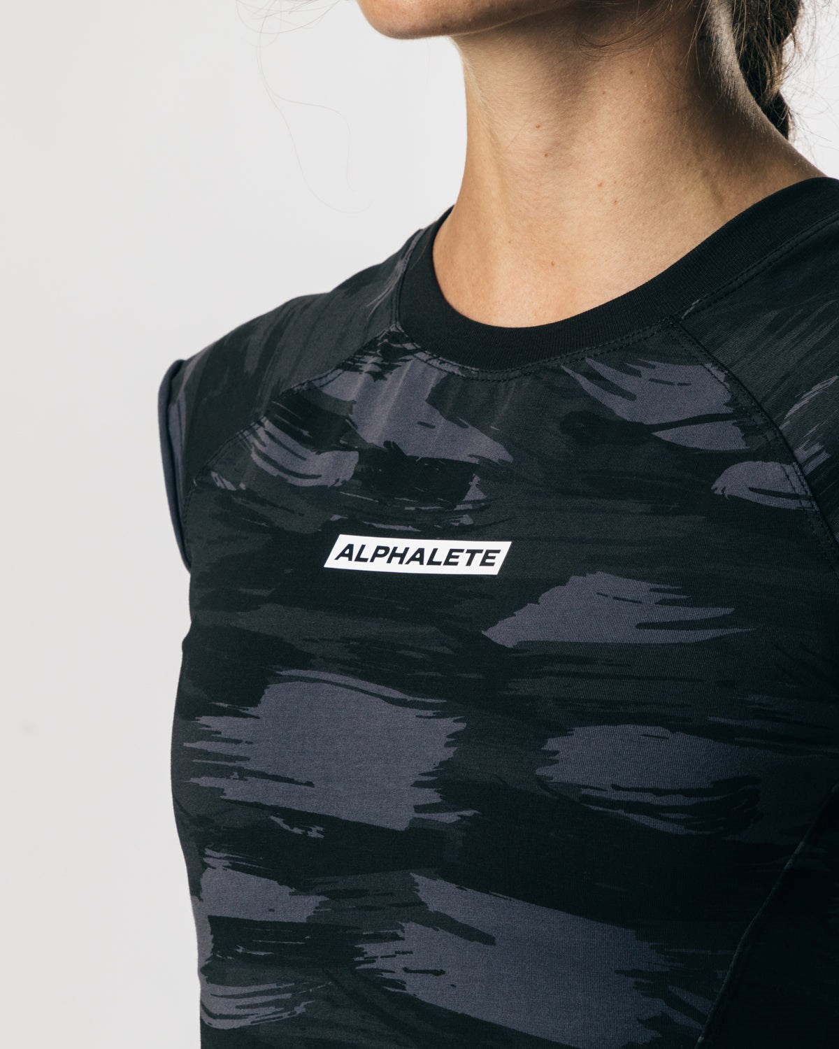 Alphalete High Performance Krótkie Sleeve Crop Tee Czarne Camo | 52469-MNFU