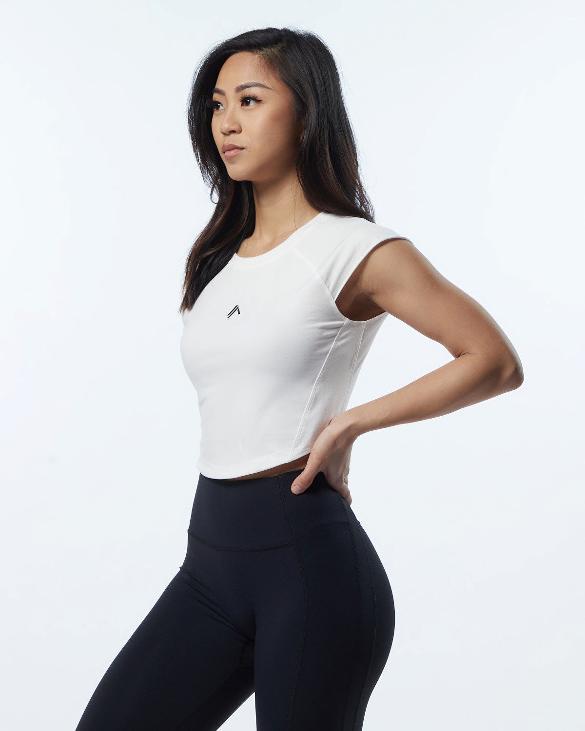 Alphalete High Performance Krótkie Sleeve Crop Tee Resin | 81069-XKYE