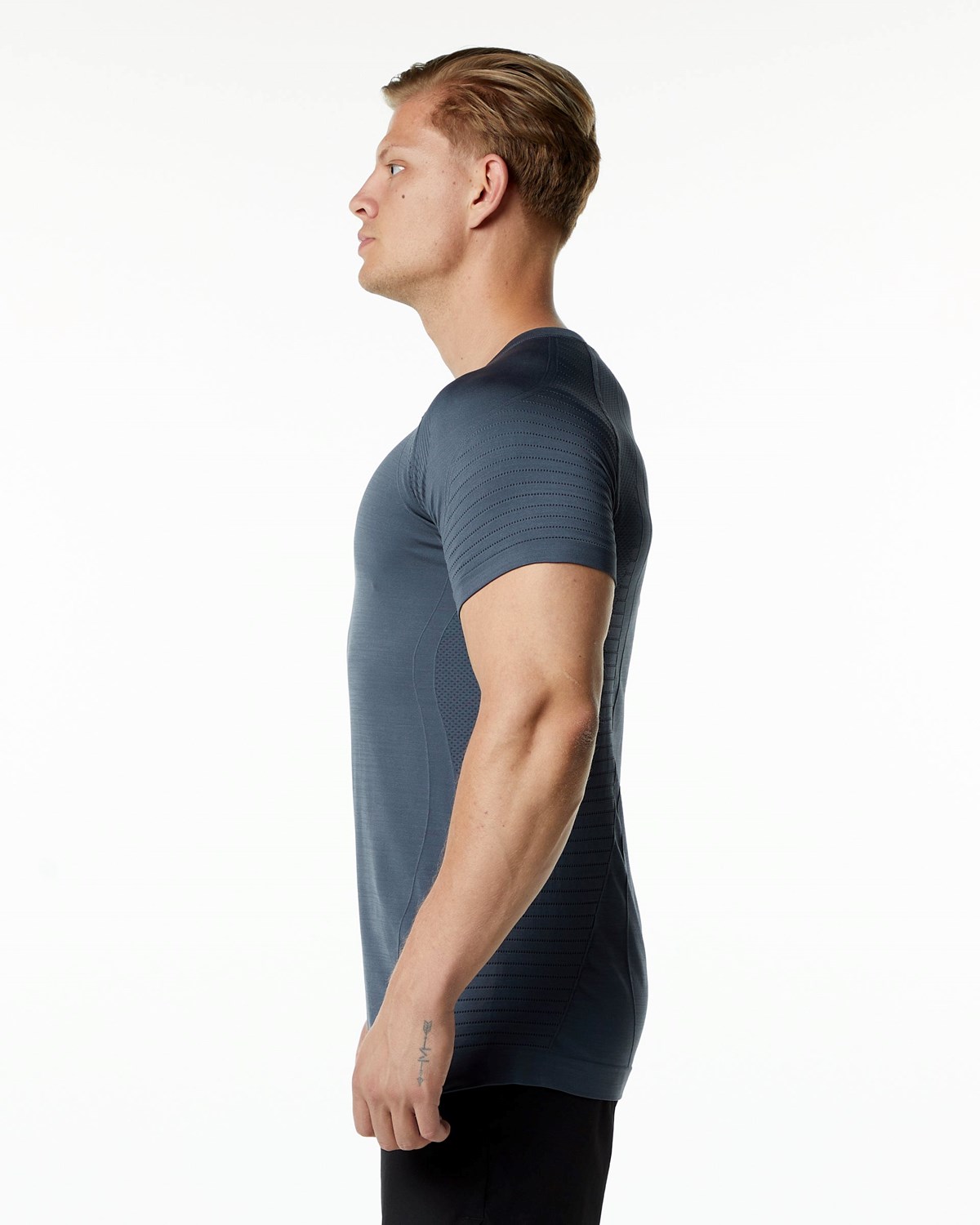 Alphalete High Performance Seamless Krótkie Sleeve Tee Carbon | 85037-KFDN