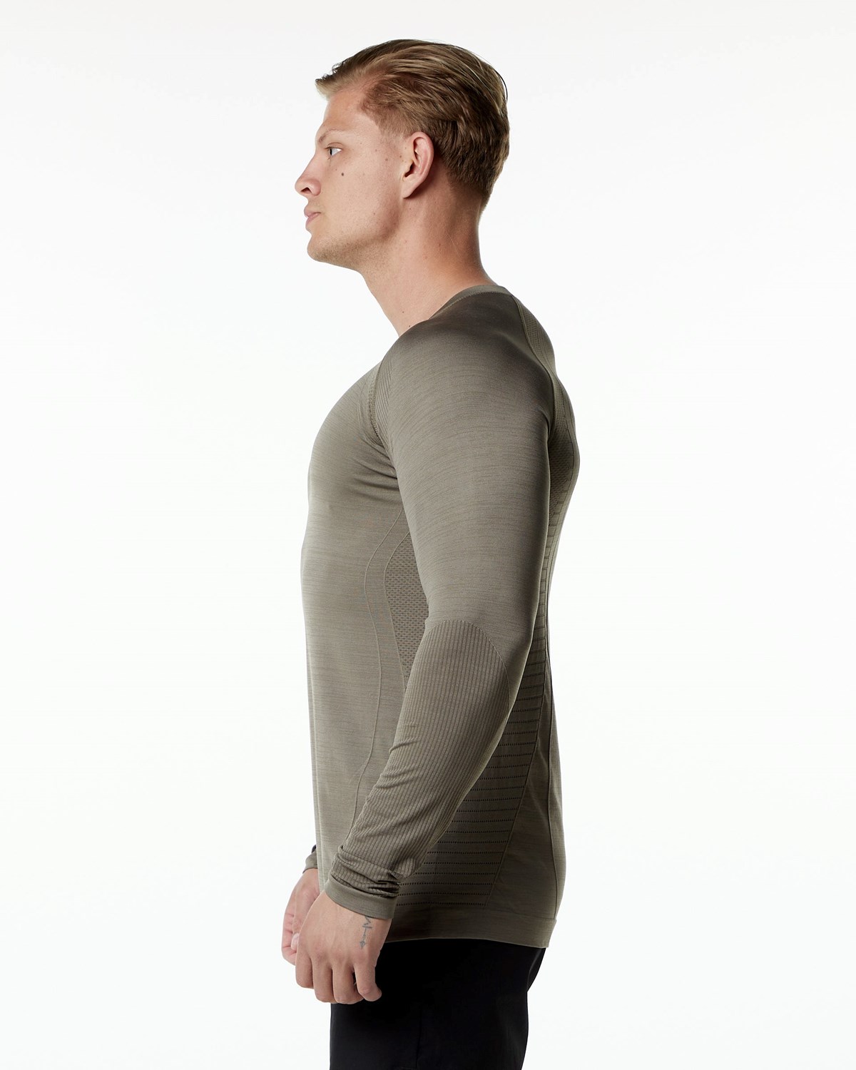 Alphalete High Performance Seamless Long Sleeve Tee Cedar | 25784-DIHU