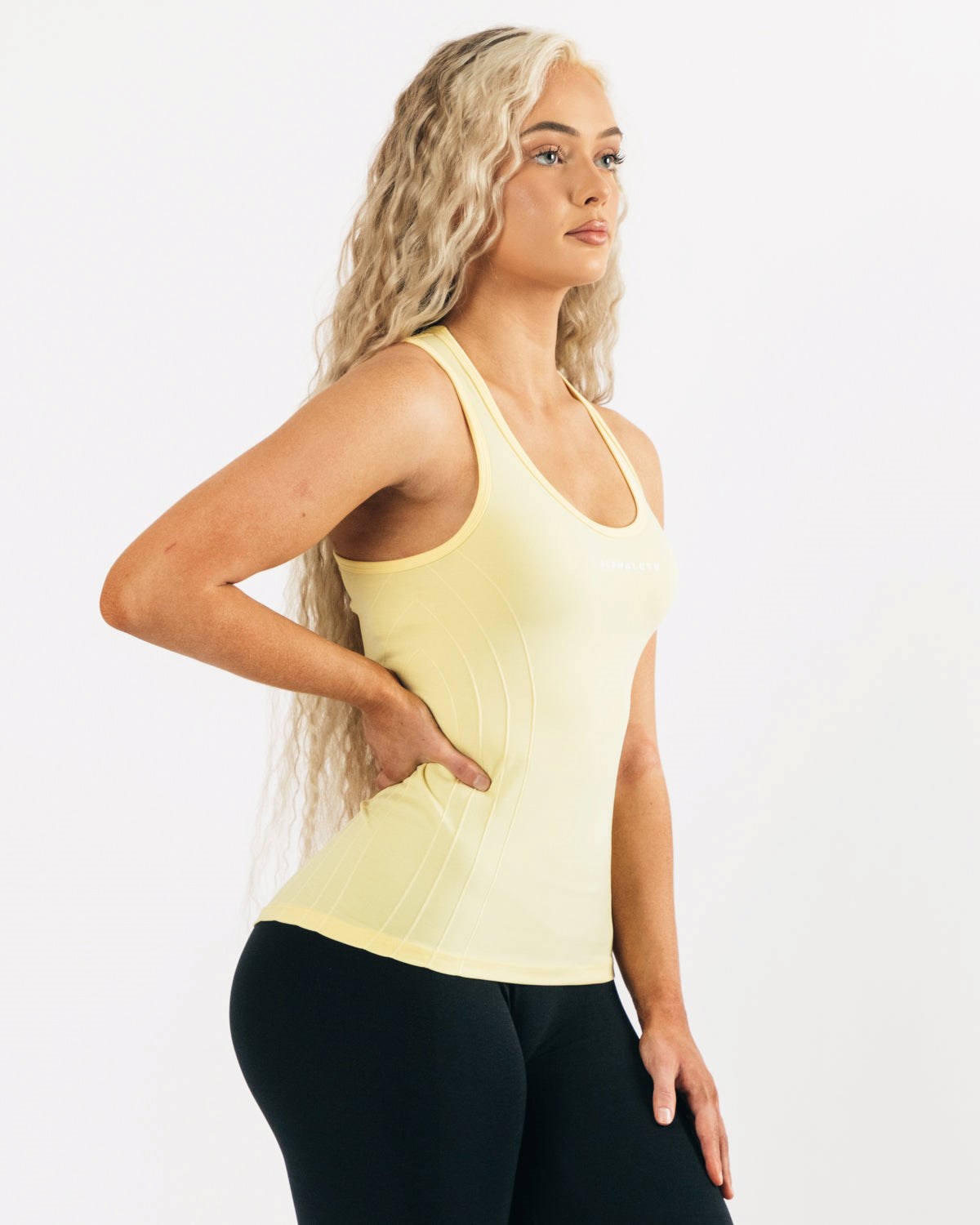 Alphalete High Performance Seamless Tank Lemonade | 37548-QLIS