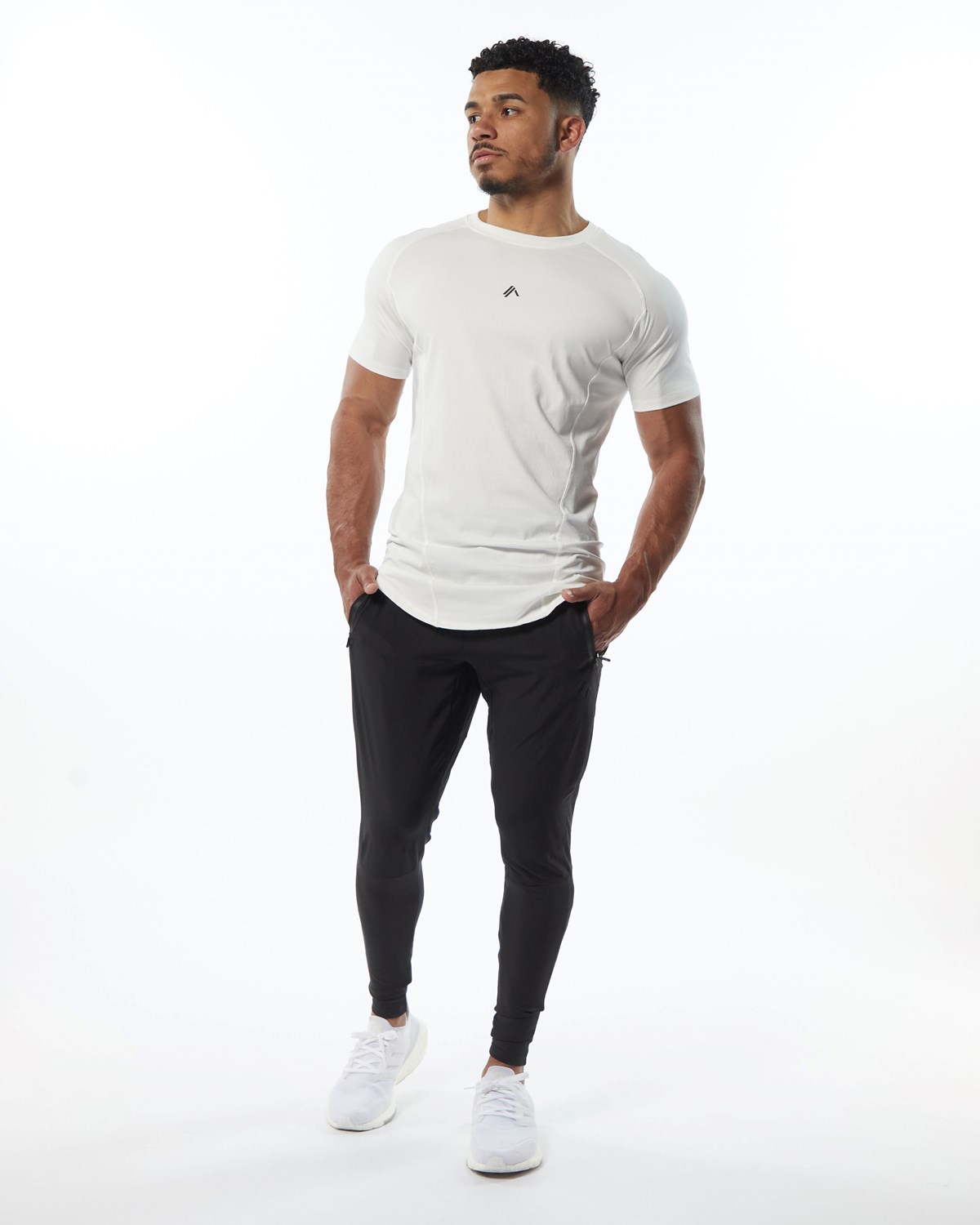 Alphalete High Performance Tee Resin | 19480-ZJLC