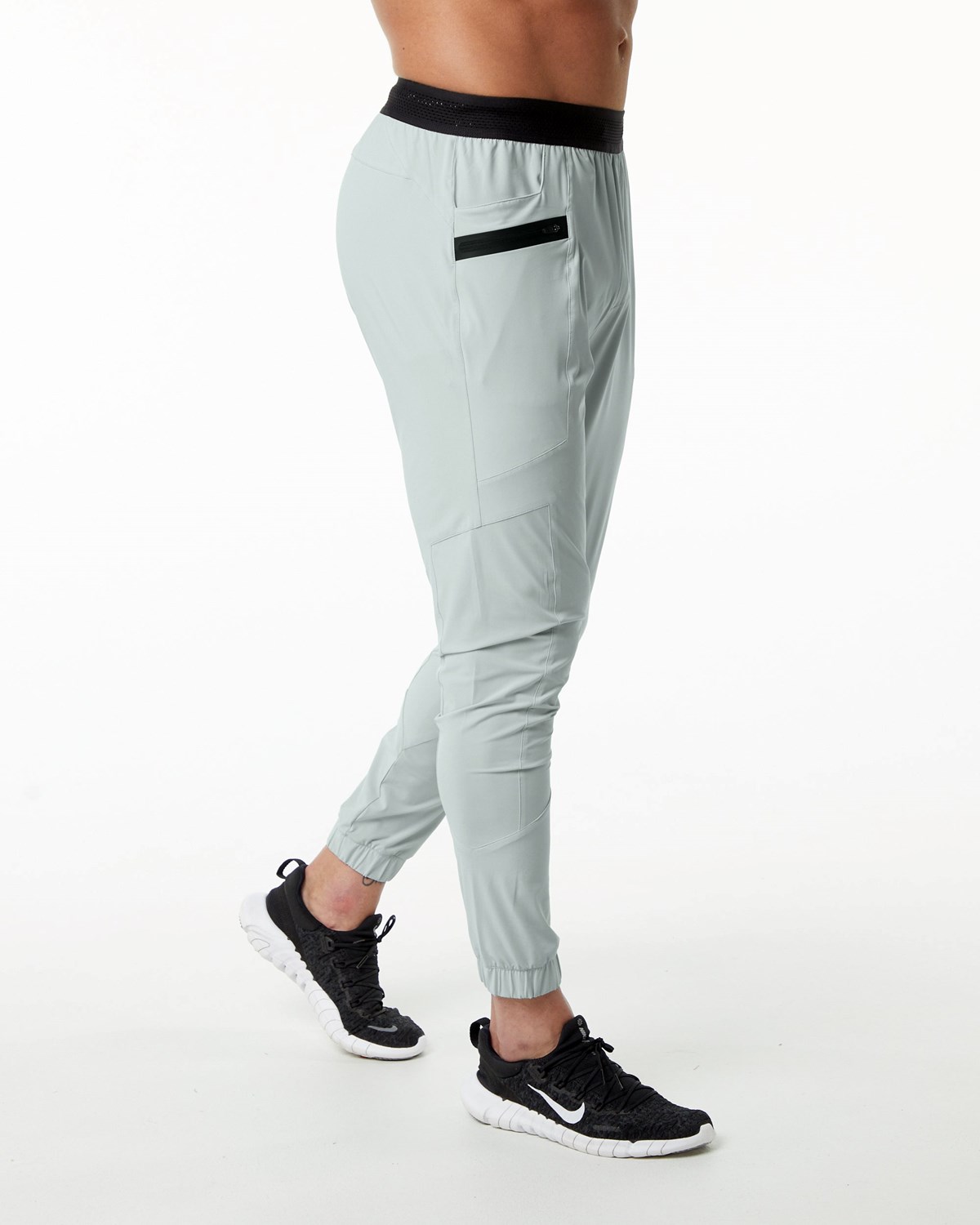 Alphalete Lekkie 4-Way Stretch 29