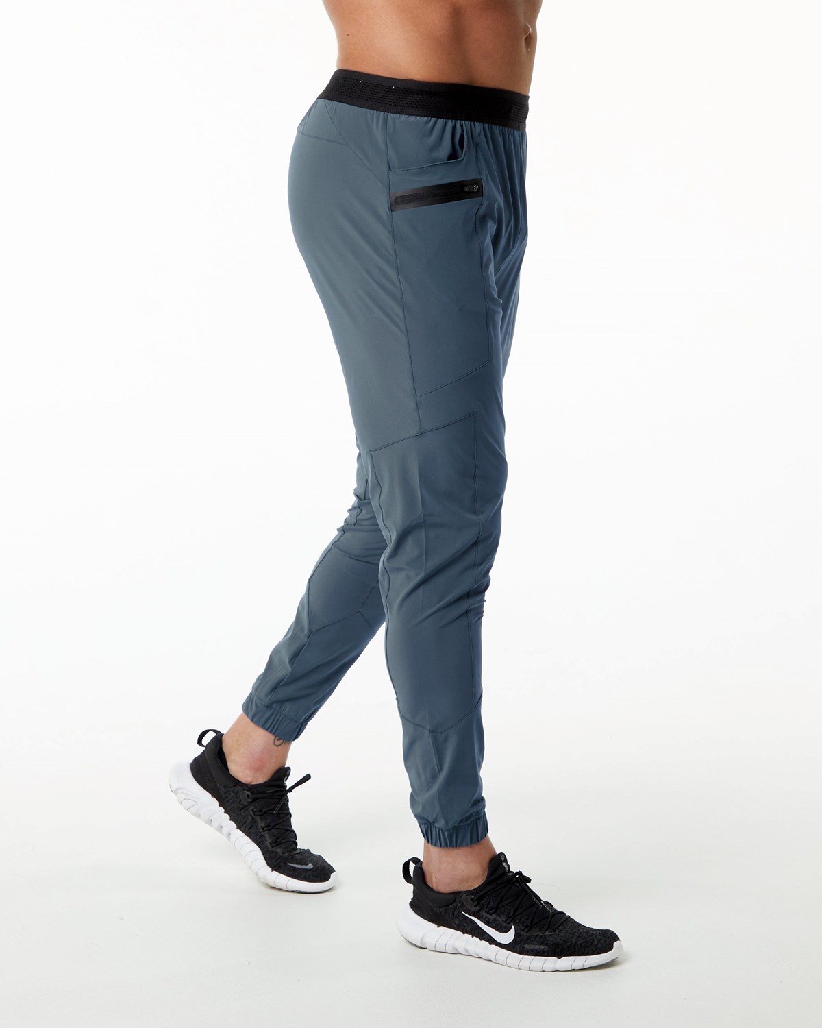 Alphalete Lekkie 4-Way Stretch 29