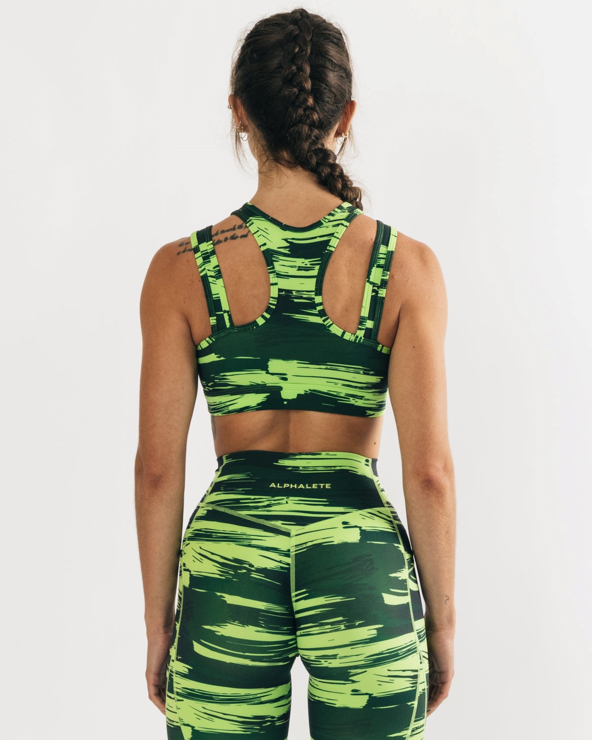 Alphalete Medium Impact Bra Camo | 96521-IOPE