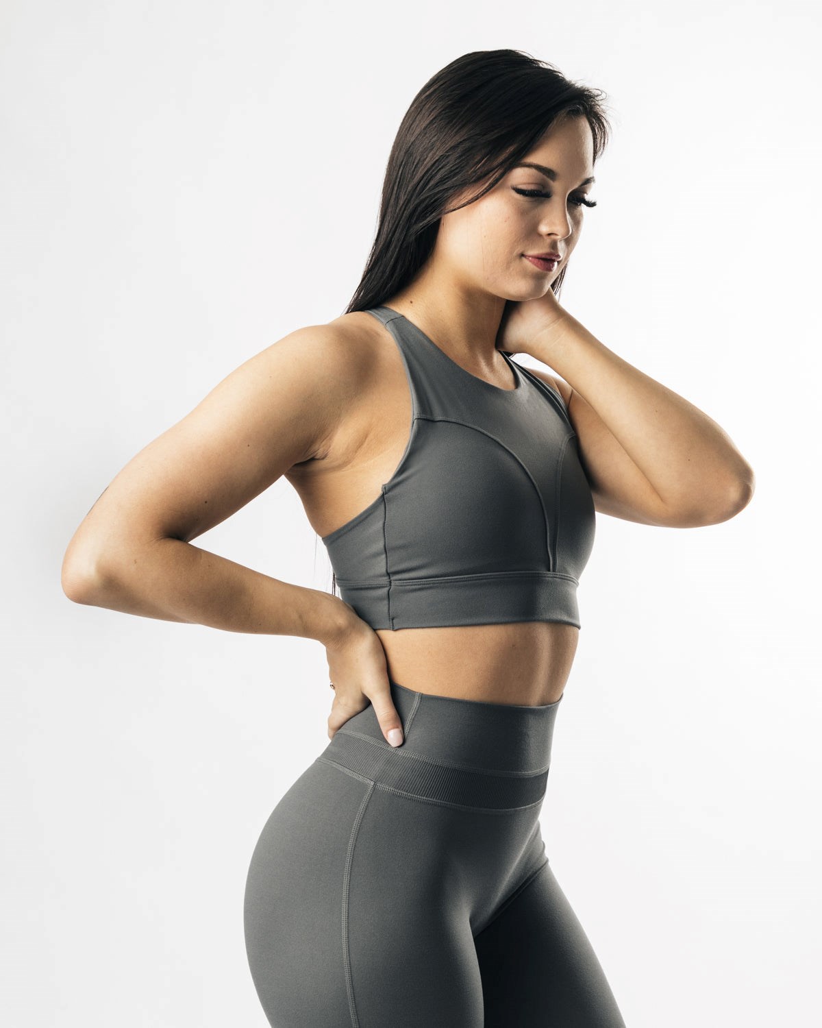 Alphalete Medium-Impact Luxury Sports Bra Volcanic Ash | 58142-VUHC