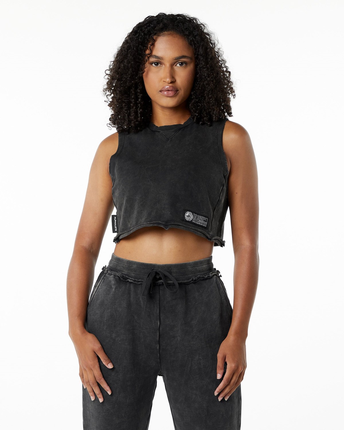 Alphalete Mid-Weight Washed Terry Crop Cutoff Onyx | 48725-XRZB