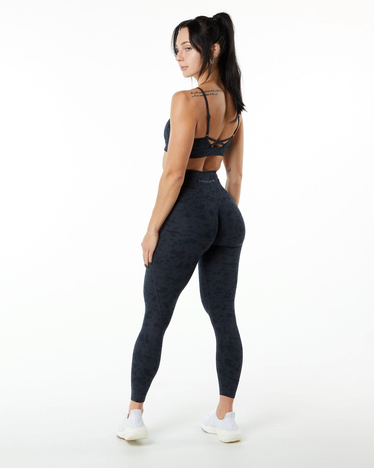 Alphalete Single Brushed Cross-Wrapped Legging Czarne | 41952-OFJS