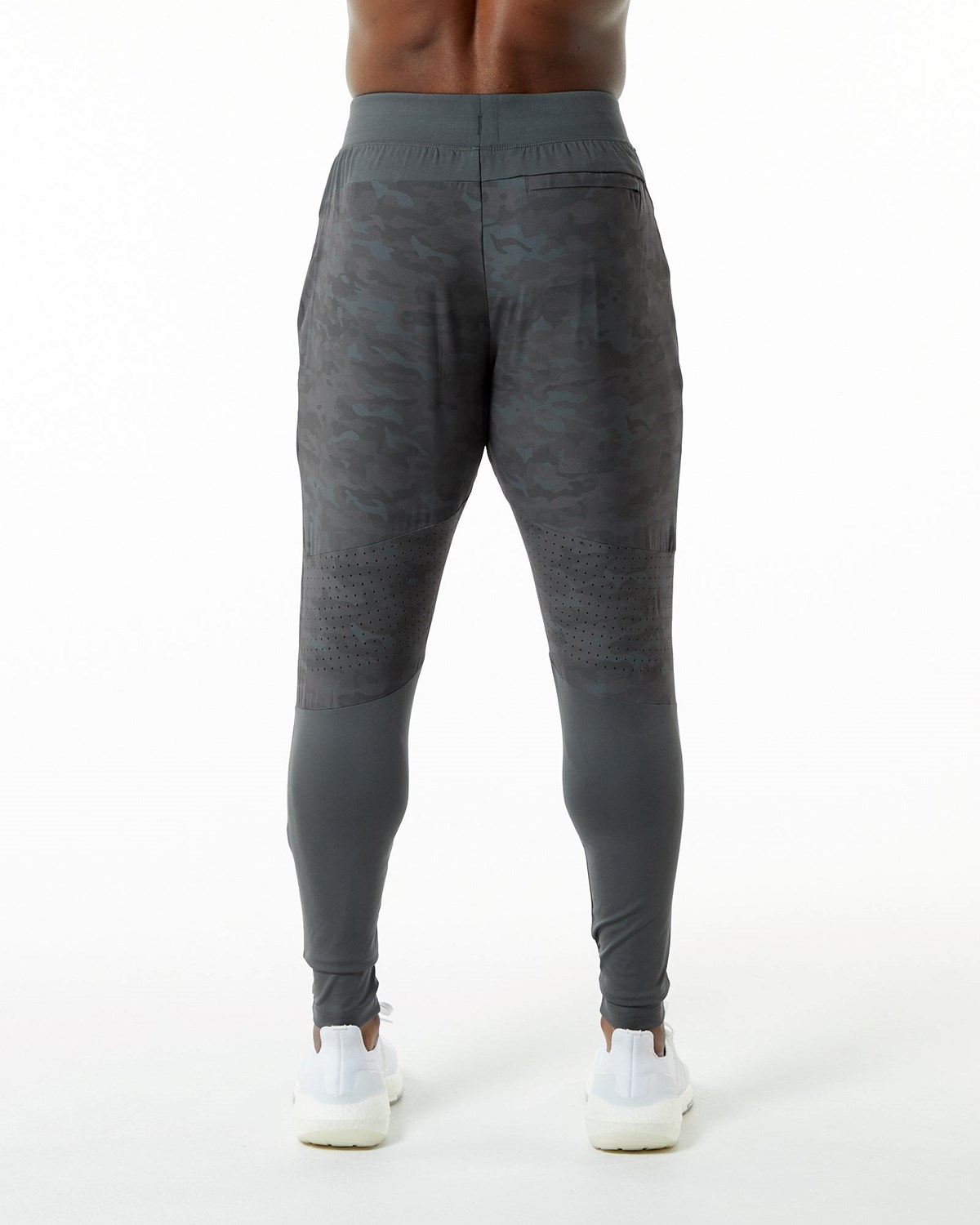 Alphalete Woven 4-Way Stretch 29